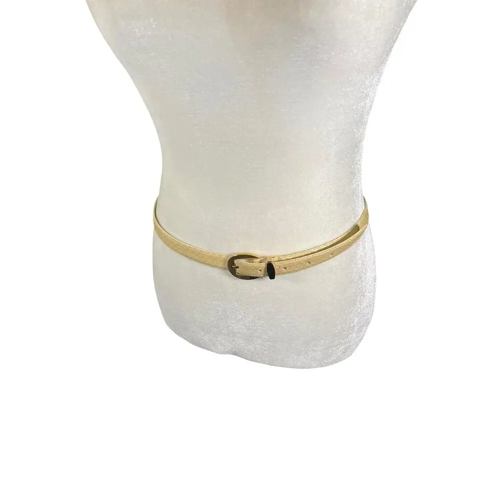 TJW By Mervyn's Woman's M/L Genuine Snakeskin Ivory Gold Tone Buckle Belt K822